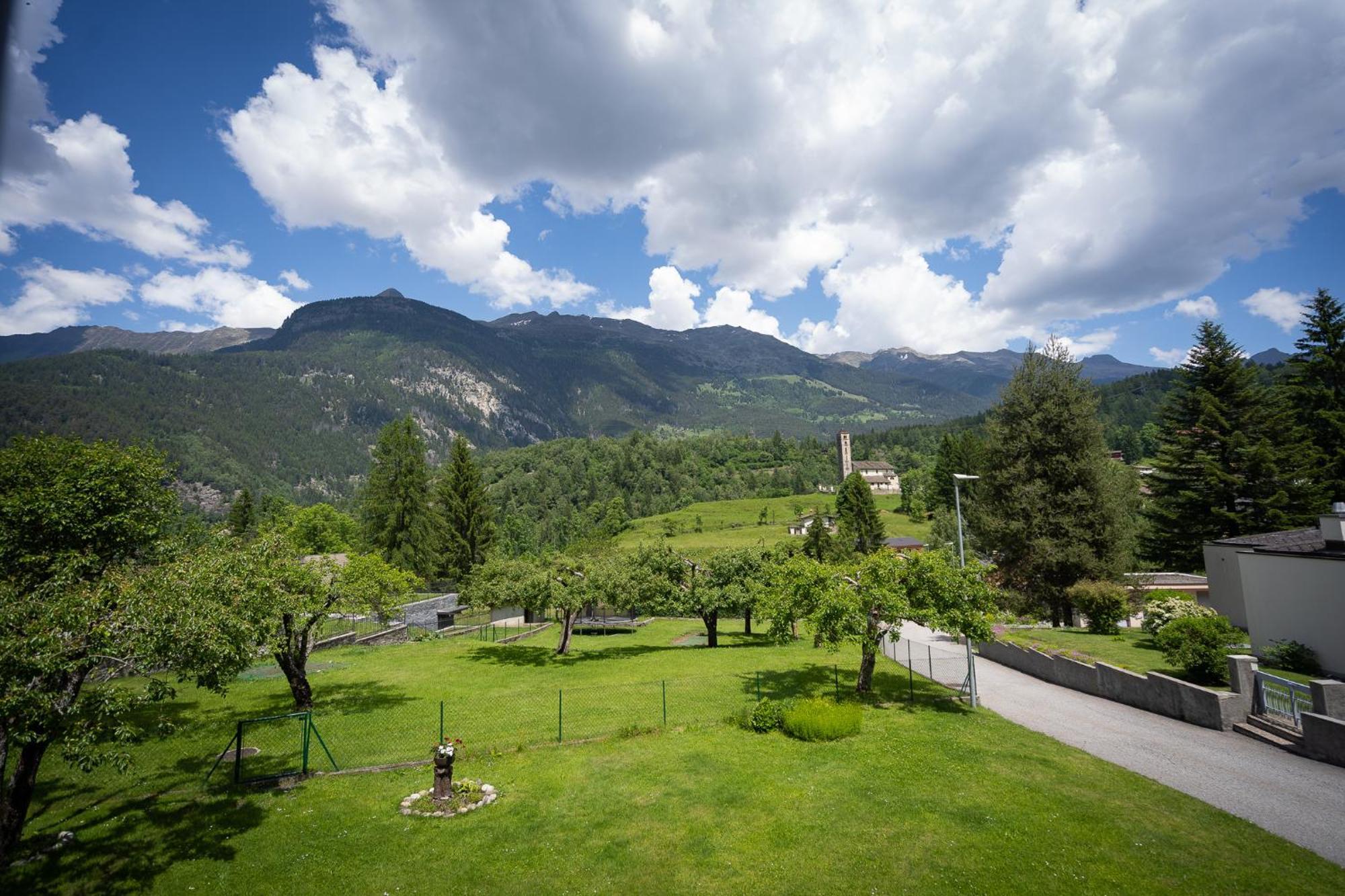 Casa Dorino - Luogo Idilliaco, Ideale Per Famiglie, Terrazza Ed Ampio Giardino, Vista Montagne, Sauna Privata Rodi Bagian luar foto